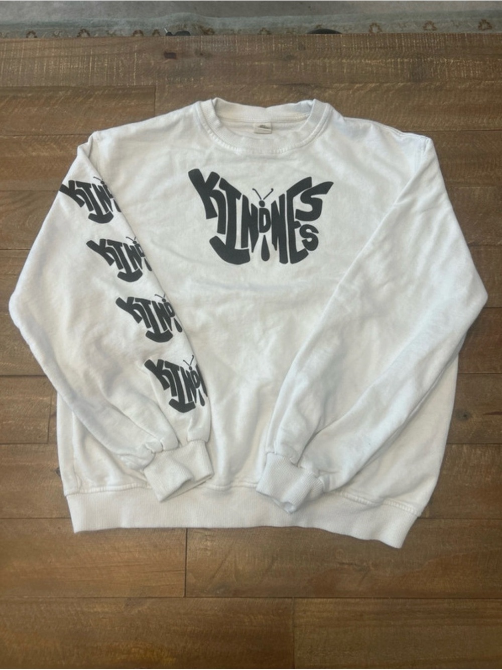 Urban Outfitters Off White Crewneck Sweatshirt with Black Kindness Text Sz SP